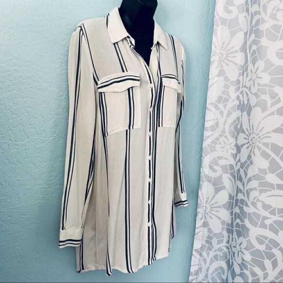 Forever21 striped tunic/blouse Size small - Picture 4 of 12